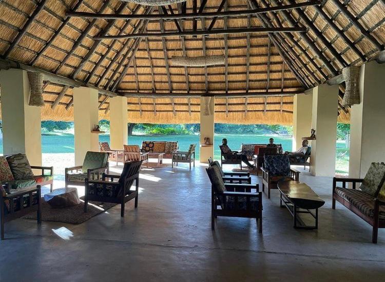 Marula Lodge Mfuwe Exteriér fotografie